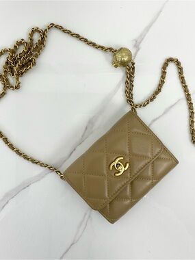 Chanel Pearl Crush Clutch with Chain